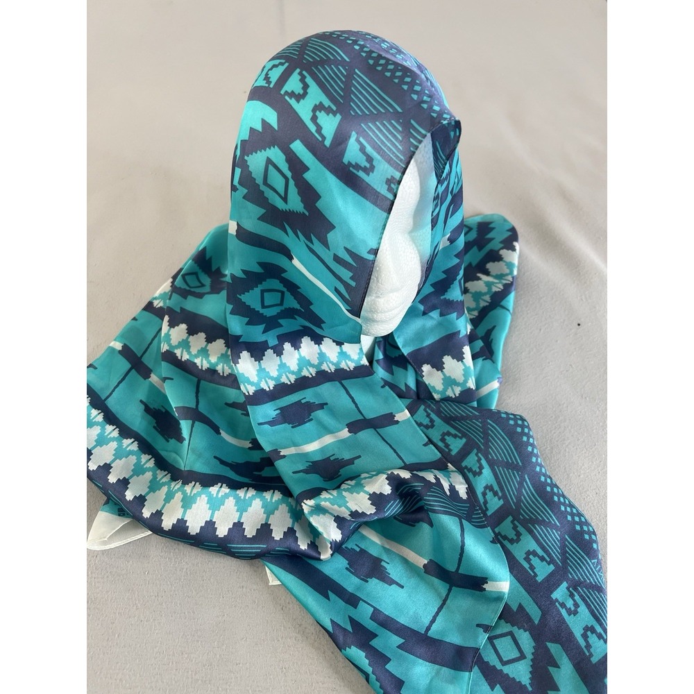 Vince Camuto Azteca Print Rectangle Scarf 100% Silk Women's 72"x 17"